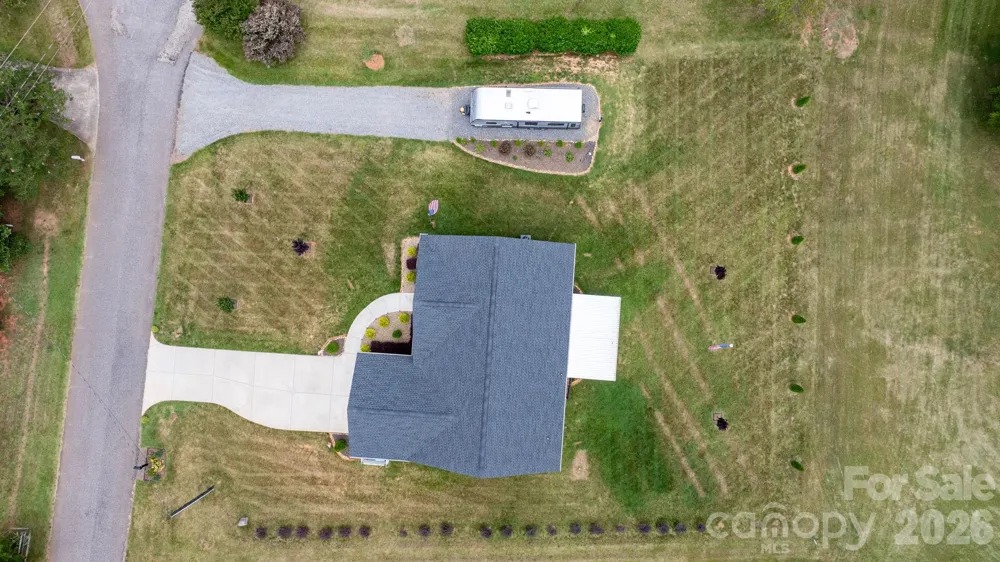 2026 Crestdale Lane Newton, NC 28658