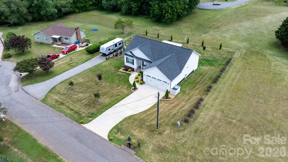 2026 Crestdale Lane Newton, NC 28658