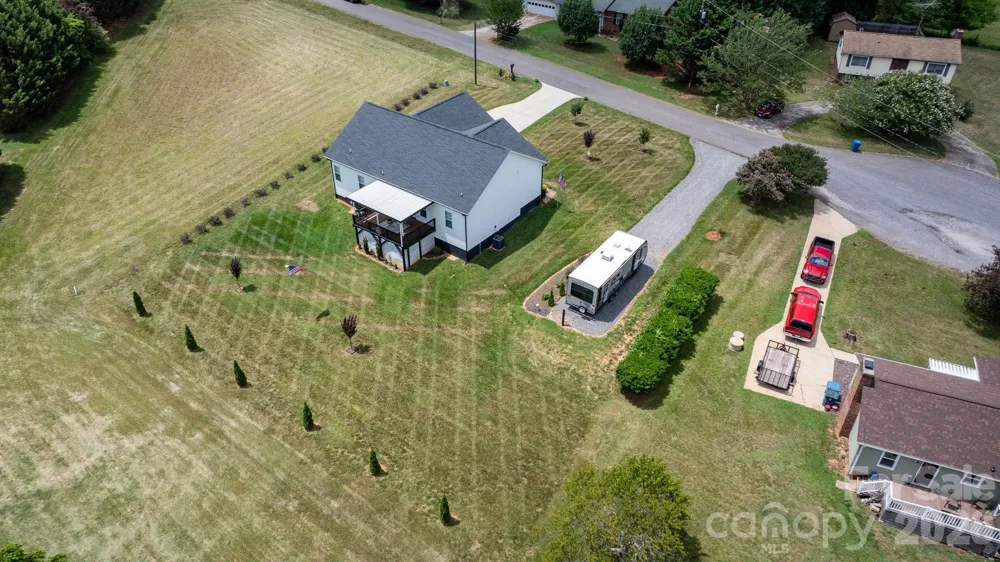2026 Crestdale Lane Newton, NC 28658
