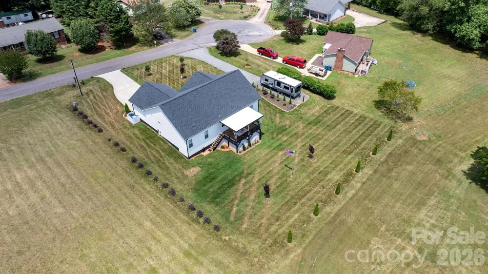 2026 Crestdale Lane Newton, NC 28658
