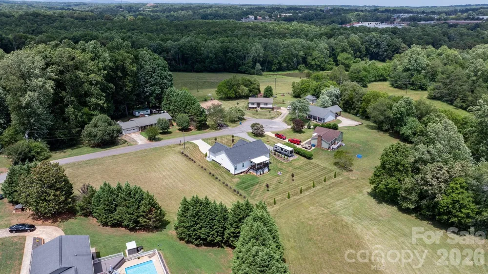2026 Crestdale Lane Newton, NC 28658