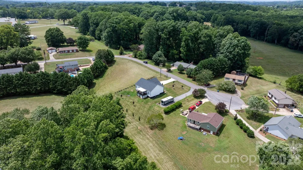 2026 Crestdale Lane Newton, NC 28658