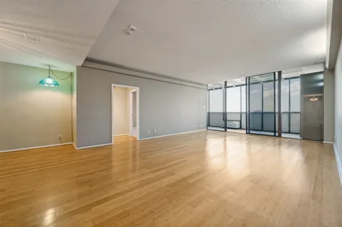 6335 W Northwest Highway #1013