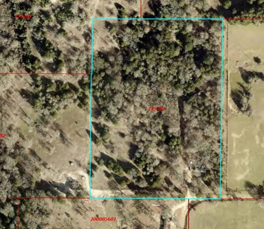 14598 County Road 1122 Athens, TX 75751