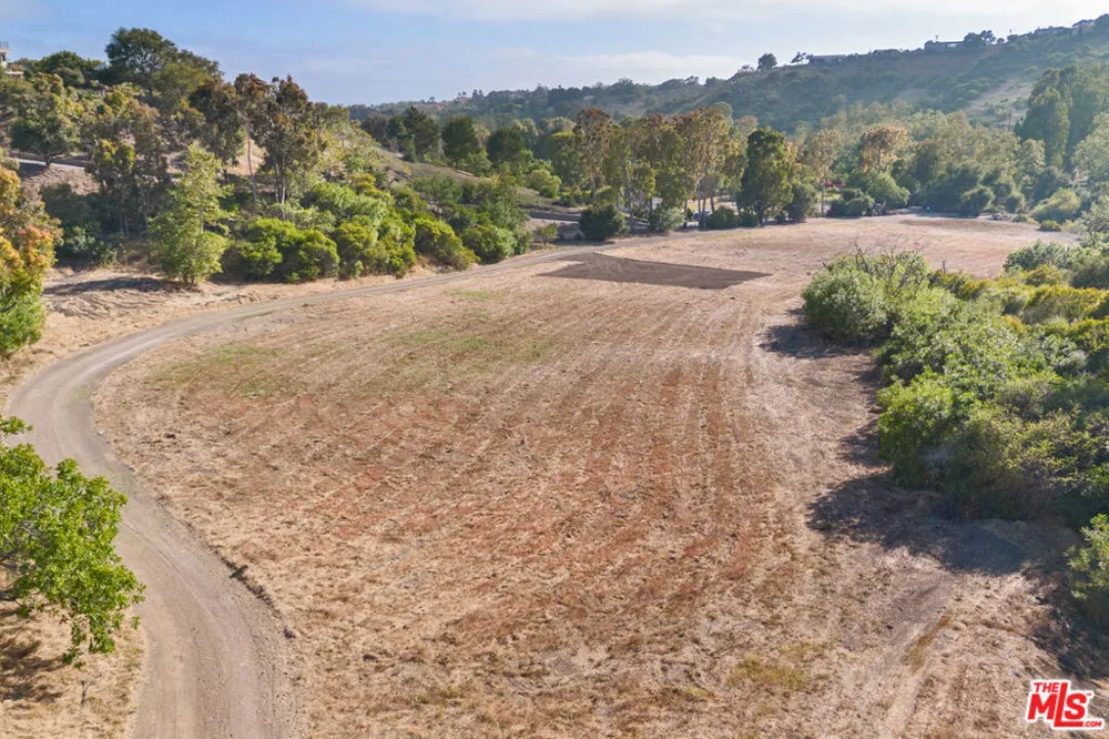 5737 Bonsall Drive Malibu, CA 90265