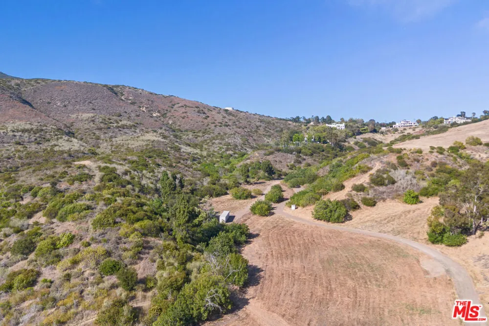 5737 Bonsall Drive Malibu, CA 90265