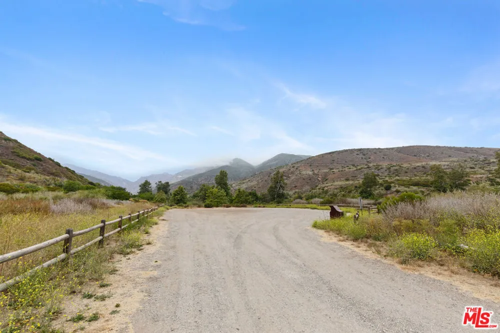 5737 Bonsall Drive Malibu, CA 90265