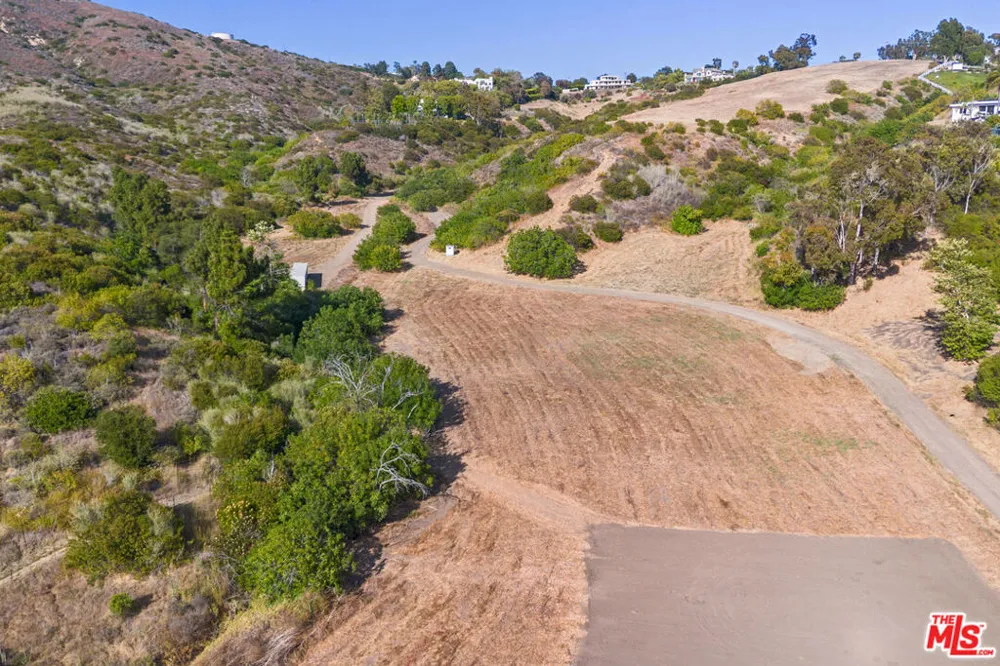 5737 Bonsall Drive Malibu, CA 90265