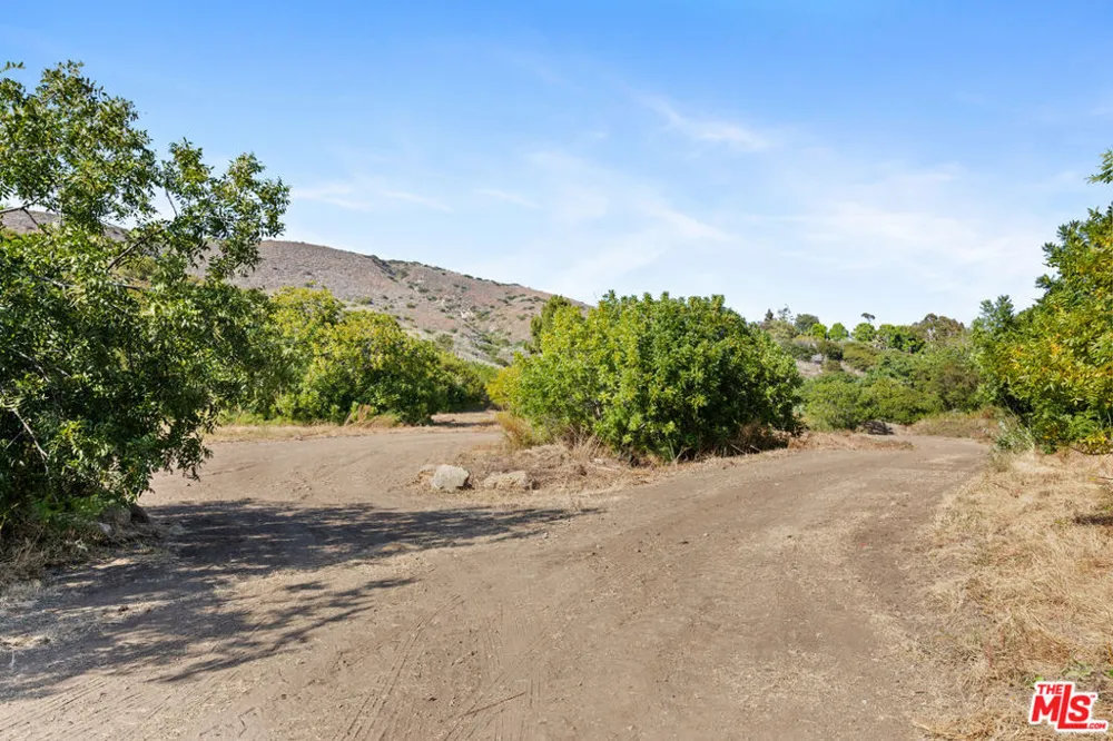 5737 Bonsall Drive Malibu, CA 90265