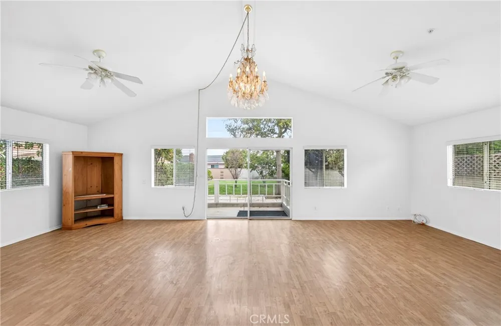 2033 W 231st Torrance, CA 90501