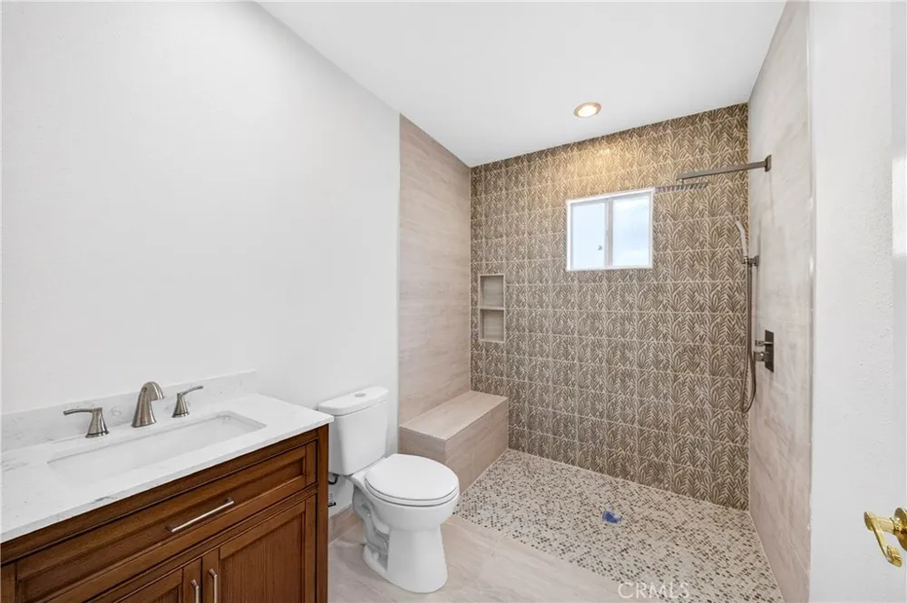 2033 W 231st Torrance, CA 90501