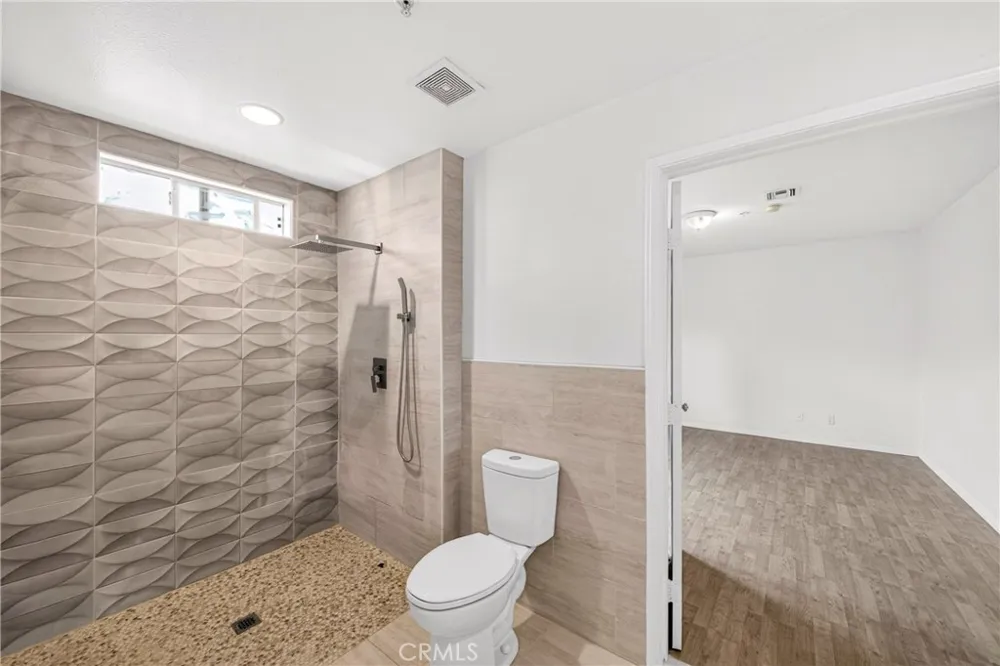 2033 W 231st Torrance, CA 90501