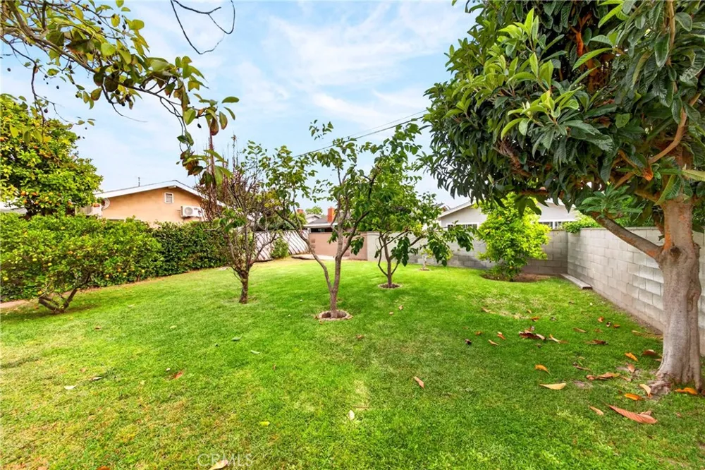 2033 W 231st Torrance, CA 90501
