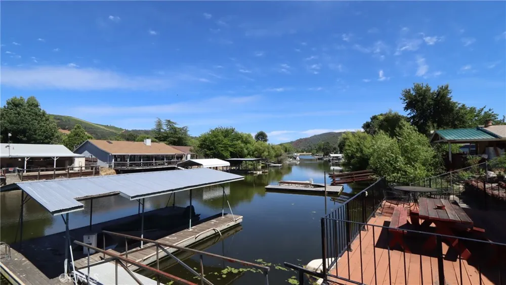 13180 Ebbtide Village Clearlake Oaks, CA 95423