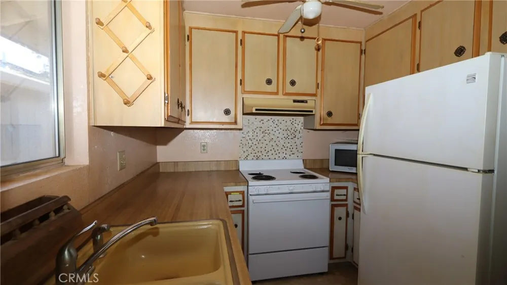 13180 Ebbtide Village Clearlake Oaks, CA 95423