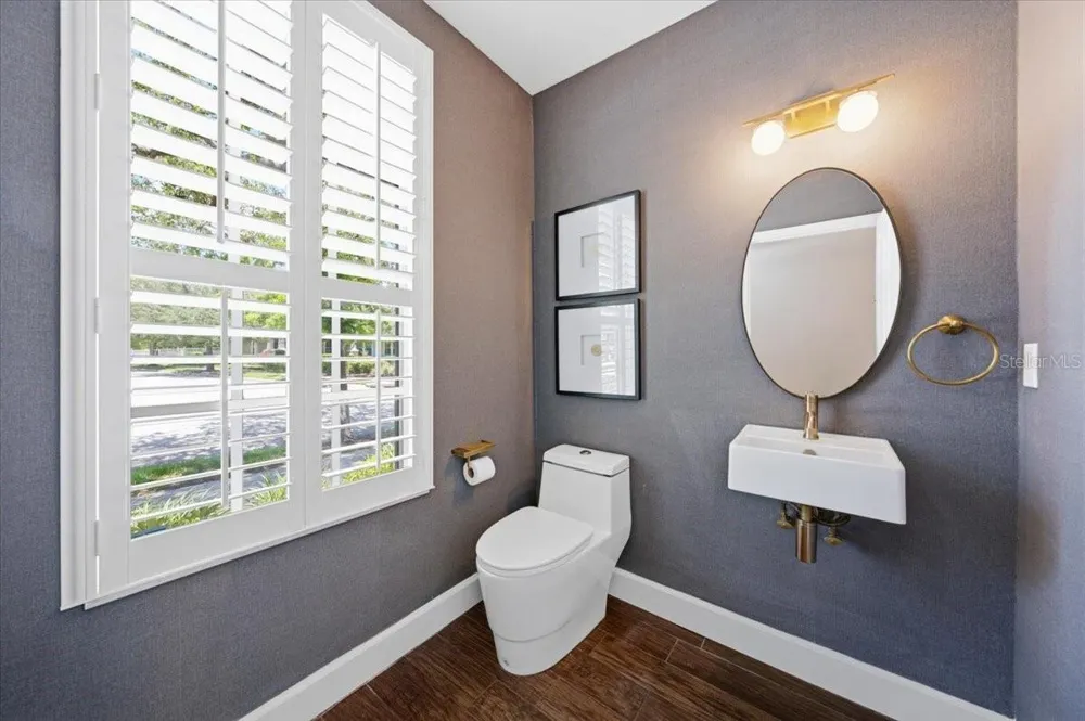 9530 W PARK VILLAGE DRIVE Tampa, FL 33626