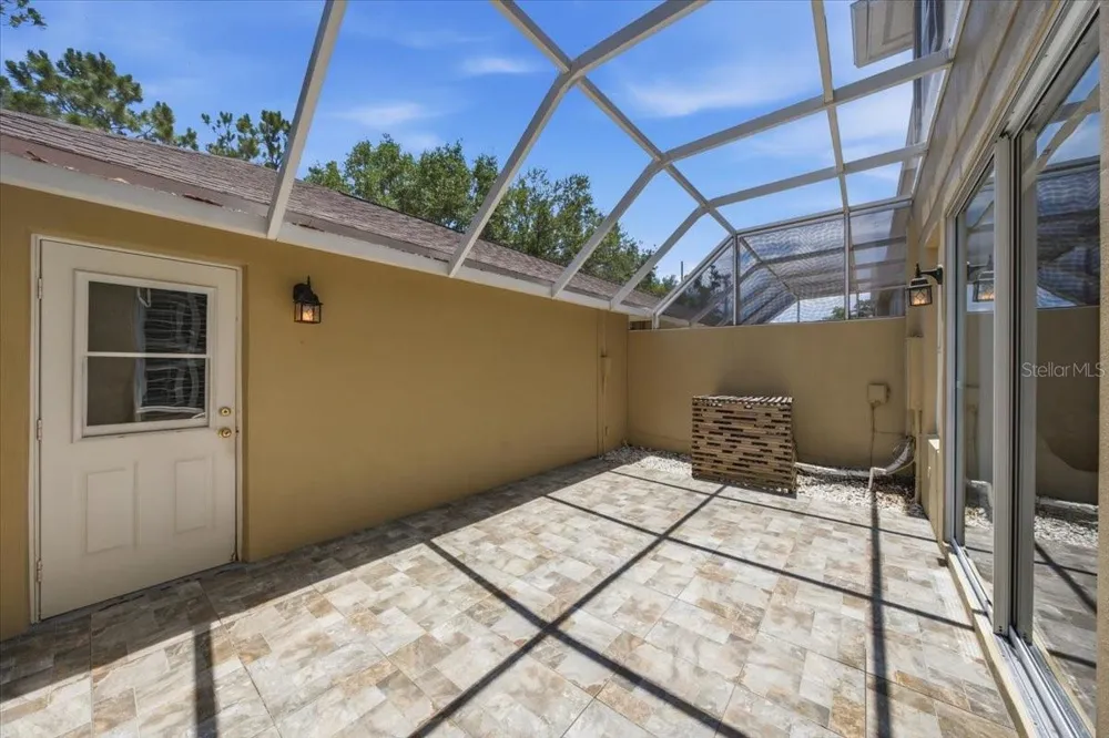 9530 W PARK VILLAGE DRIVE Tampa, FL 33626