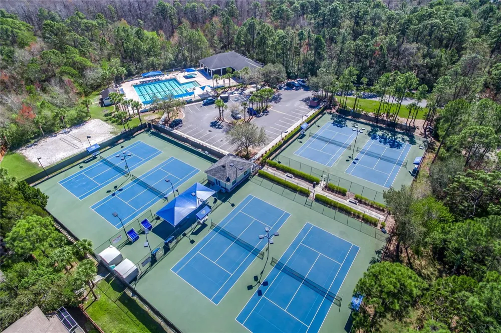 9530 W PARK VILLAGE DRIVE Tampa, FL 33626