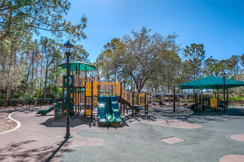 9530 W PARK VILLAGE DRIVE Tampa, FL 33626