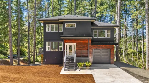 21 E Country Club Drive