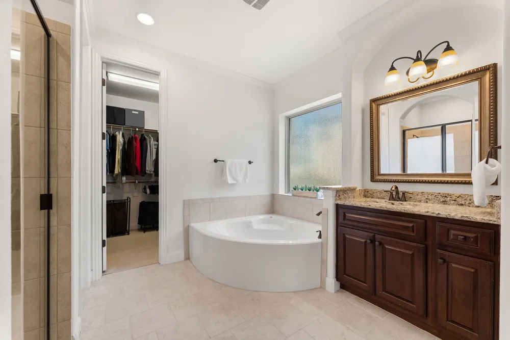 106 Princes Court Austin, TX 78738