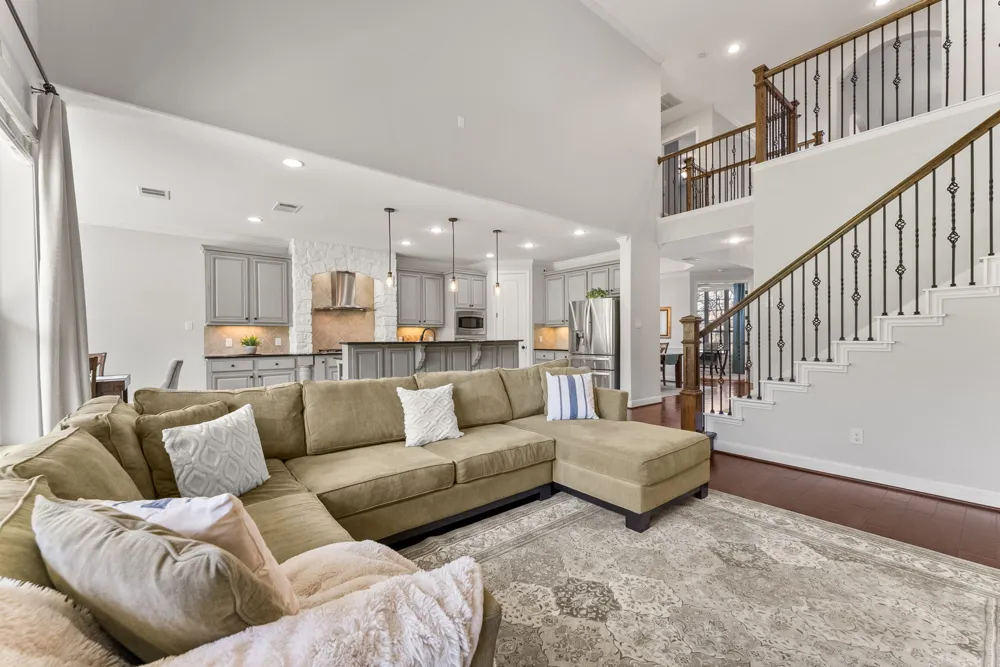 106 Princes Court Austin, TX 78738