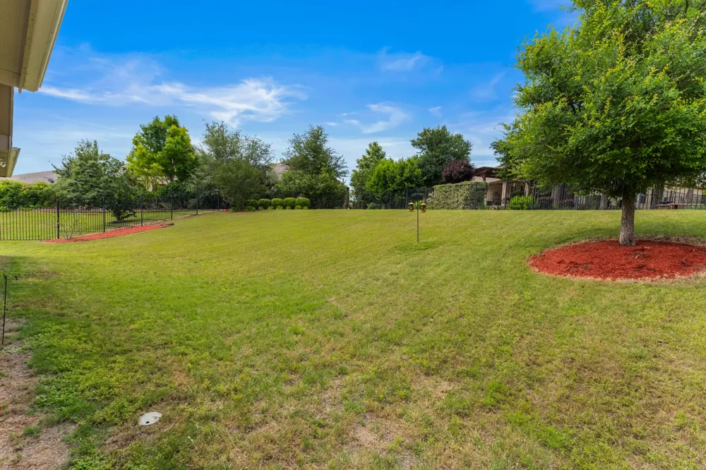 106 Princes Court Austin, TX 78738