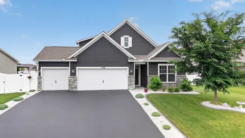 1436 Independence Curve