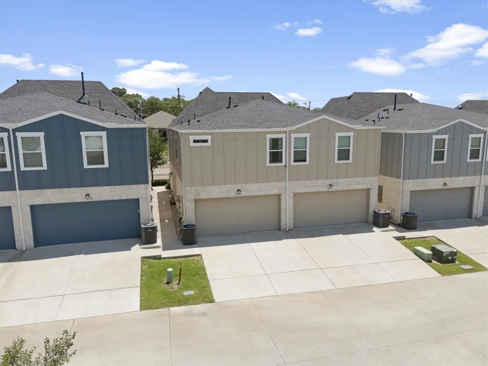 7688 Resting Mews North Richland Hills, TX 76182
