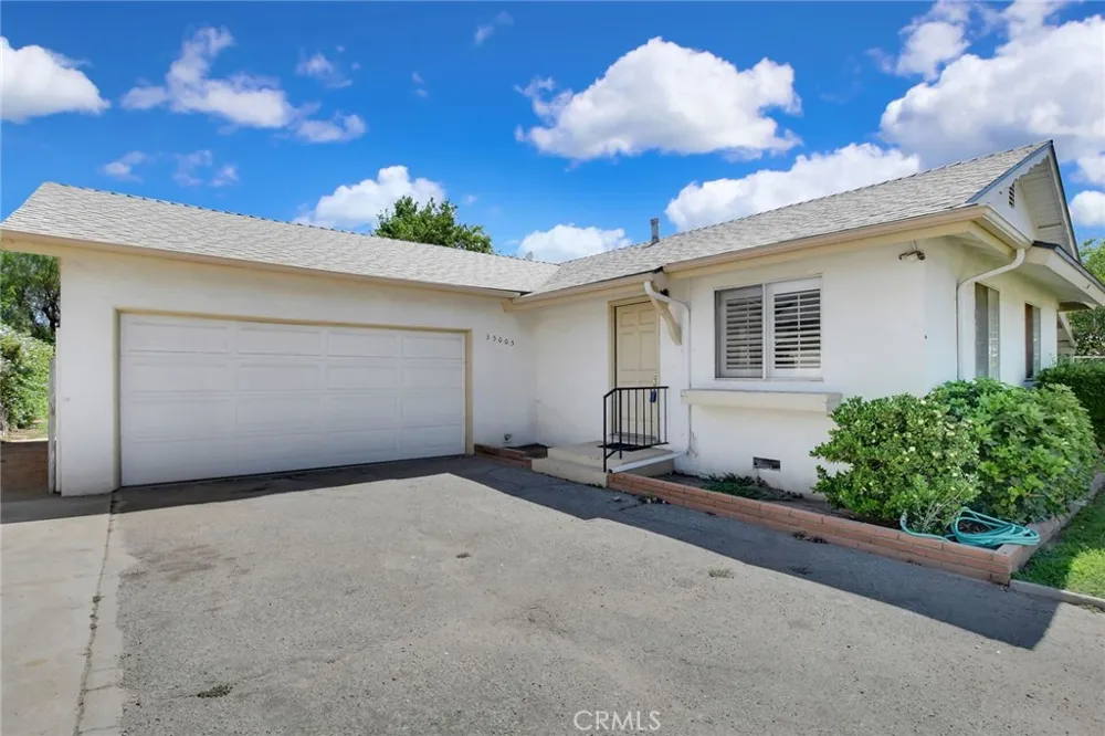 35005 San Carlos Yucaipa, CA 92399