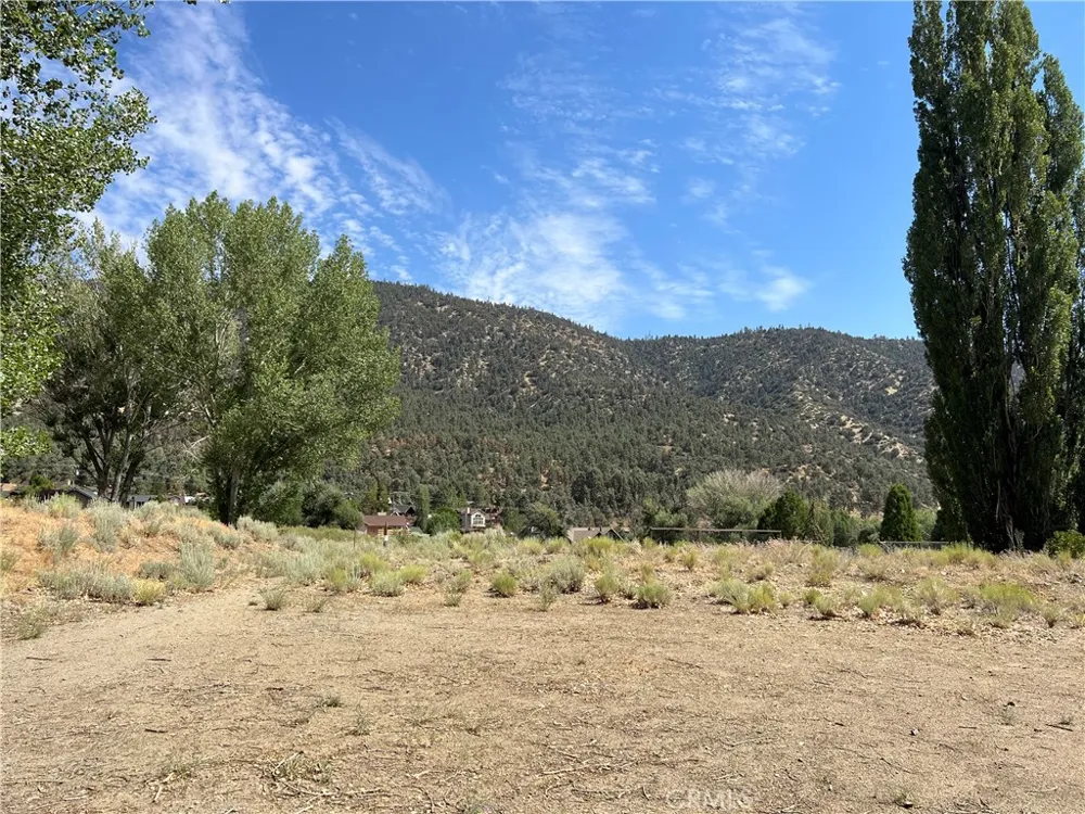 2608 Beechwood Way Pine Mountain Club, CA 93222