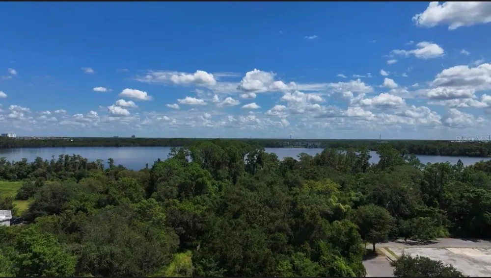13709 S APOPKA VINELAND ROADS Orlando, FL 32821