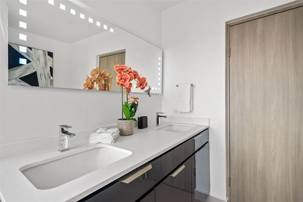 2 Condado Princess WASHINGTON #103 San Juan, PR 00911