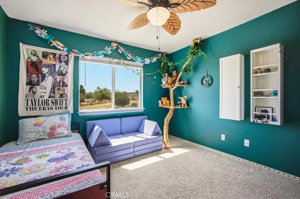 1397 Sierra Pinon Hills, CA 92372