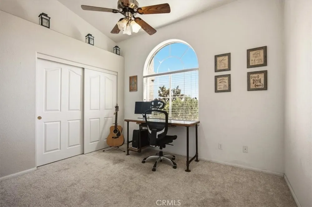 1397 Sierra Pinon Hills, CA 92372