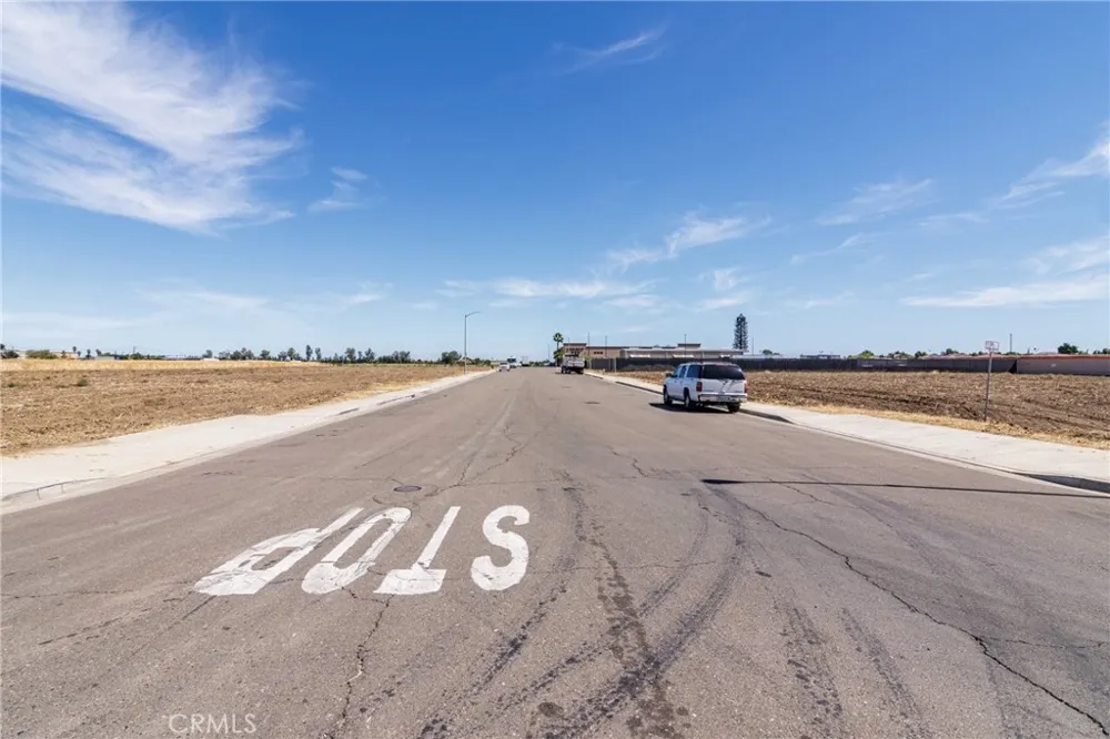 263 Commerce Los Banos, CA 93635