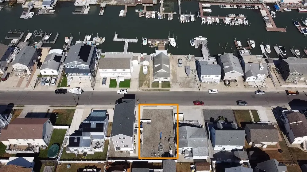 524 W Poplar West Wildwood, NJ 08260