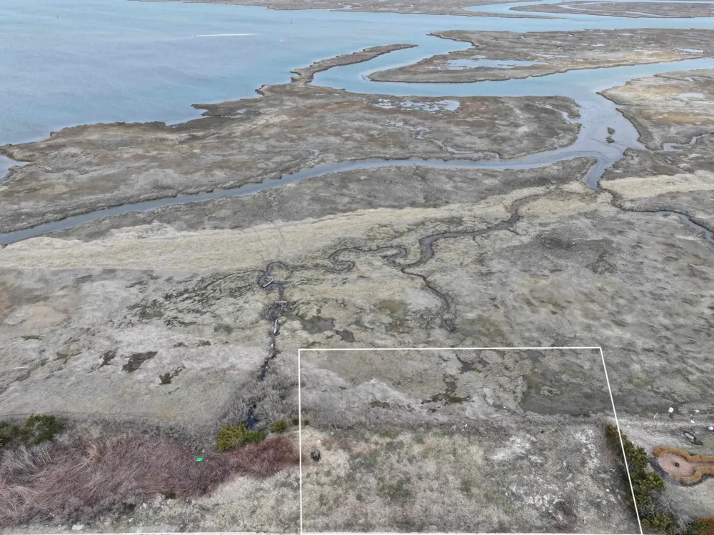 9300 Bayview Drive Wildwood Crest, NJ 08260