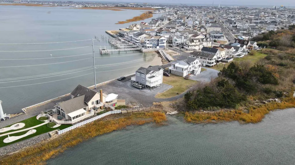 798 North Drive West Wildwood, NJ 08260