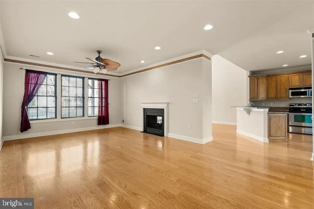809 Turnberry Court Swainton, NJ 08210