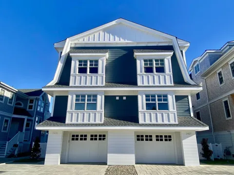 2425 Harbor Avenue