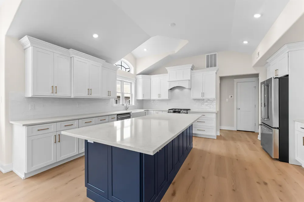 34 W 73rd Street Sea Isle City, NJ 08243