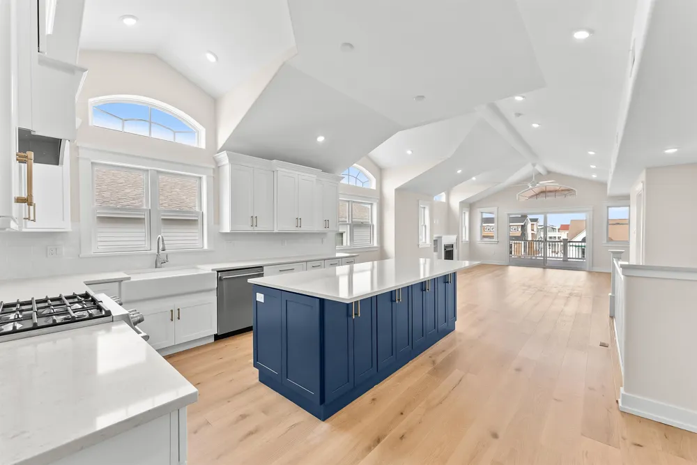34 W 73rd Street Sea Isle City, NJ 08243