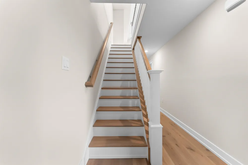 34 W 73rd Street Sea Isle City, NJ 08243