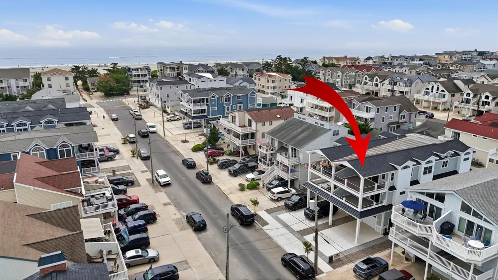 34 W 73rd Street Sea Isle City, NJ 08243