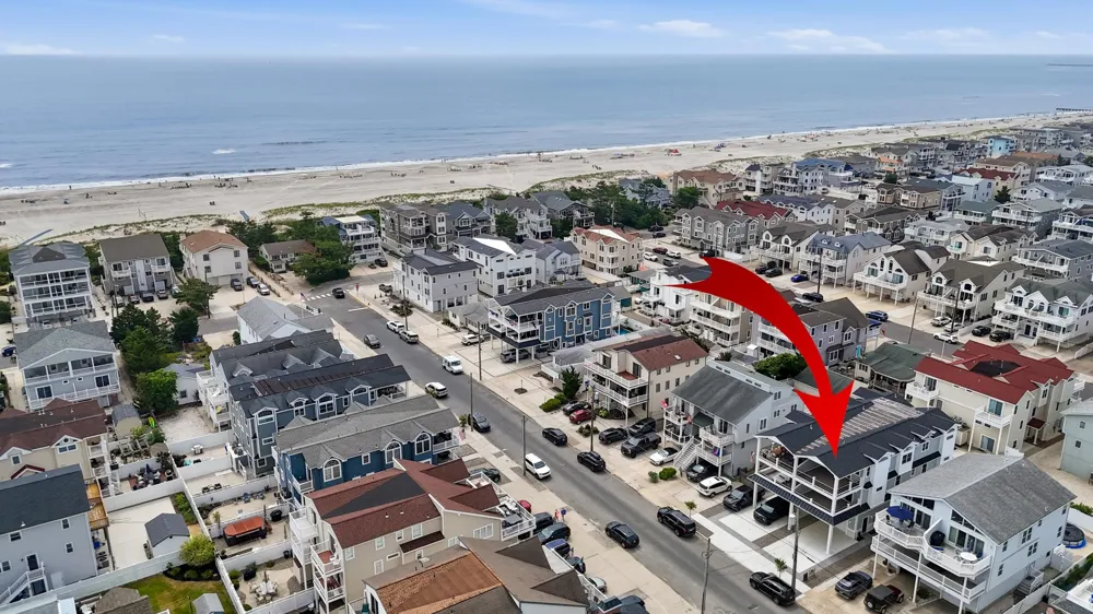 34 W 73rd Street Sea Isle City, NJ 08243