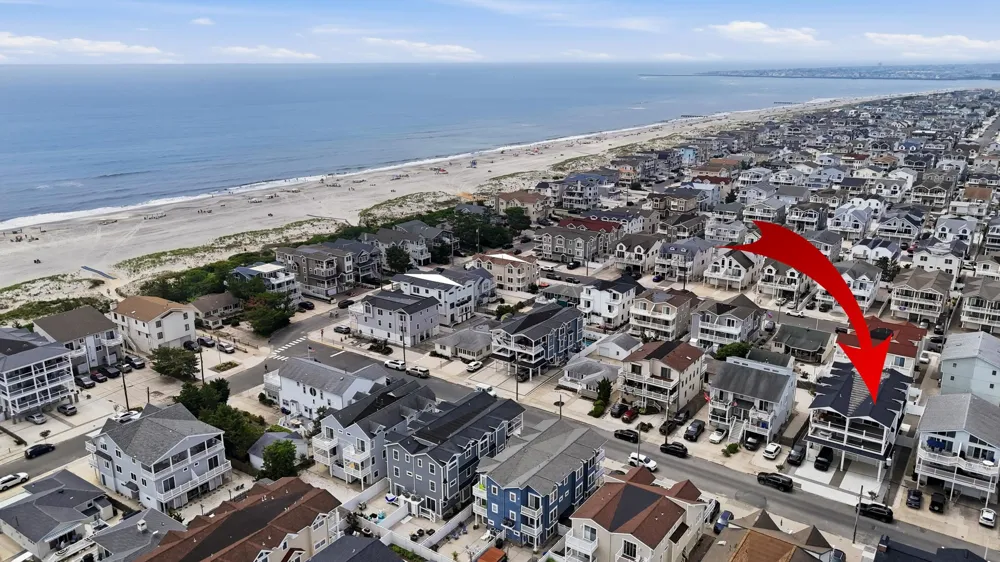 34 W 73rd Street Sea Isle City, NJ 08243