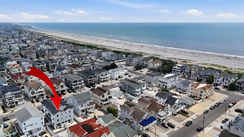 34 W 73rd Street Sea Isle City, NJ 08243