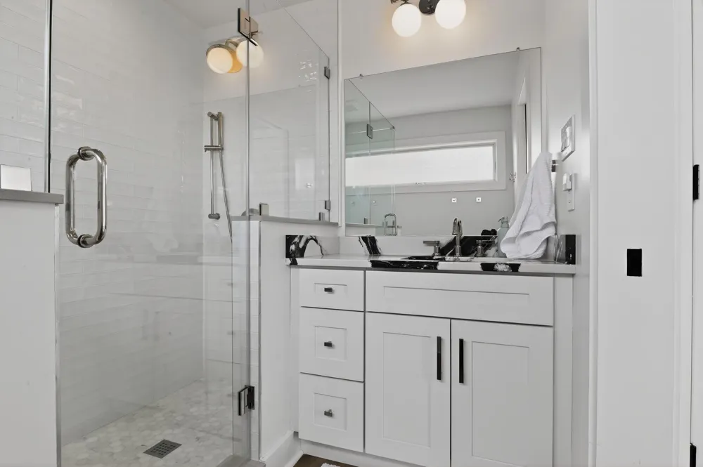 923 Stone Harbor Boulevard Stone Harbor Manor, NJ 08210