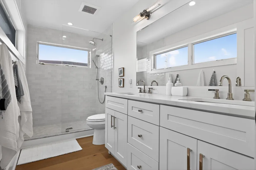 923 Stone Harbor Boulevard Stone Harbor Manor, NJ 08210